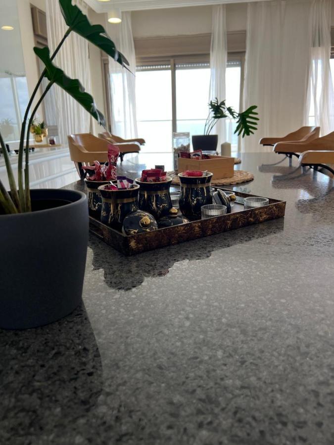 Mobersham'S House In Acre Apartment Bagian luar foto