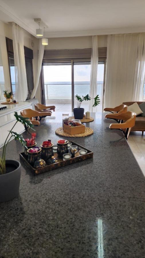 Mobersham'S House In Acre Apartment Bagian luar foto