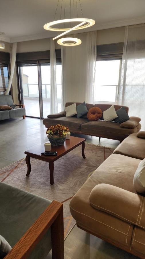 Mobersham'S House In Acre Apartment Bagian luar foto