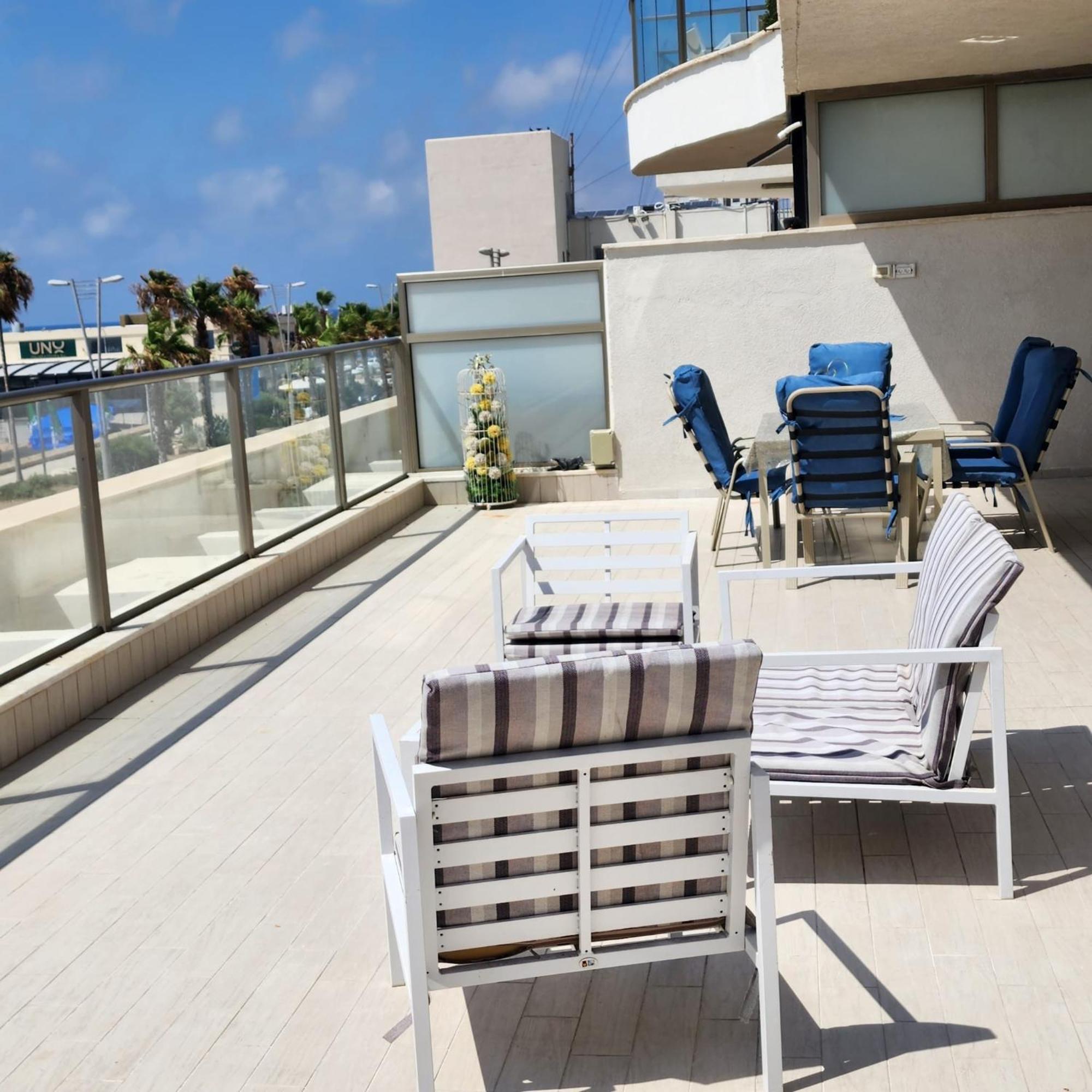 Mobersham'S House In Acre Apartment Bagian luar foto